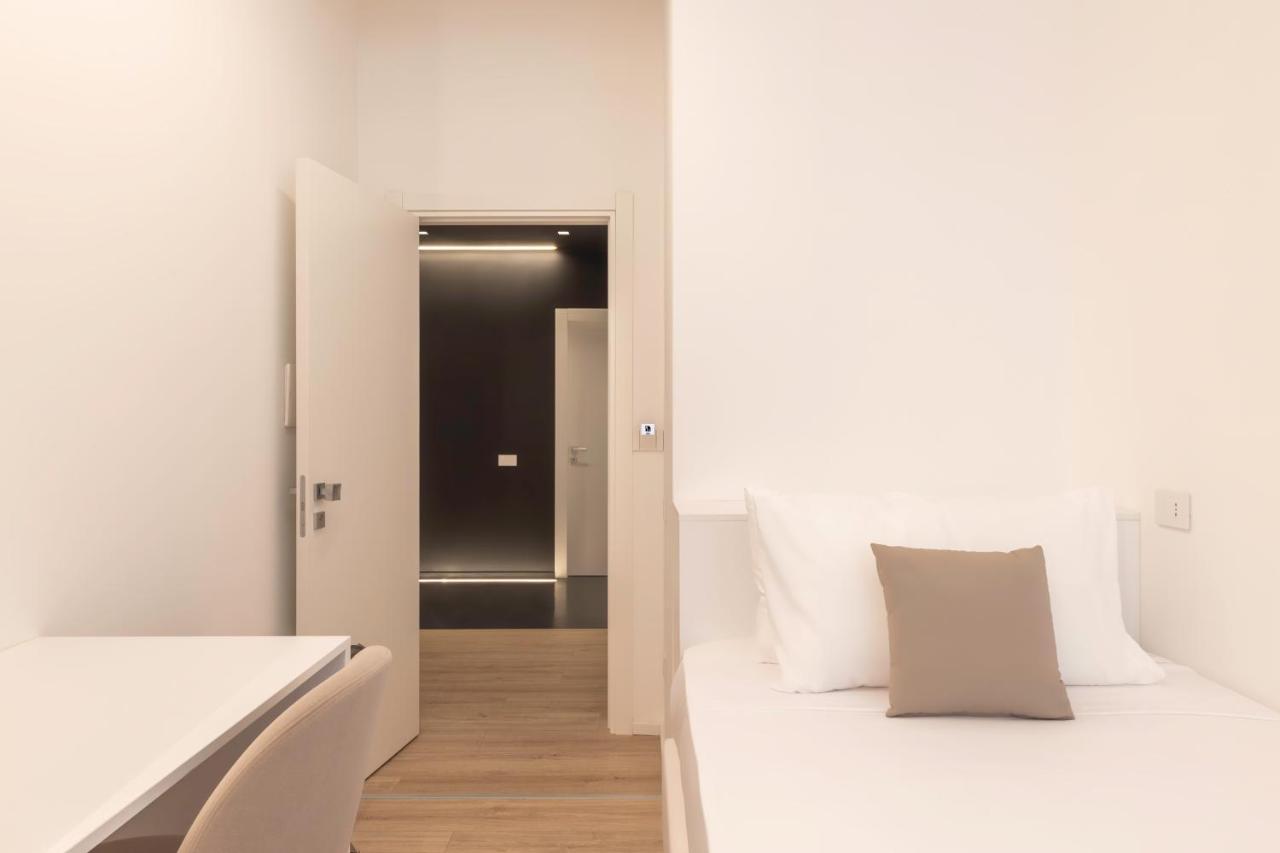 Metropolitan Rooms Cagliari Exterior photo